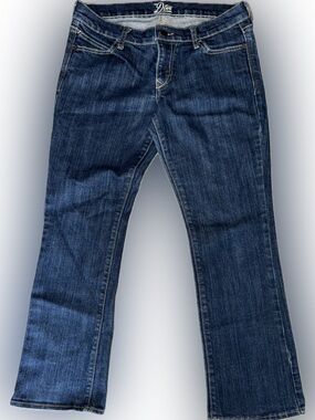 Old navy Diva women’s Dark Blue Denim Jeans, bootcut, size 8